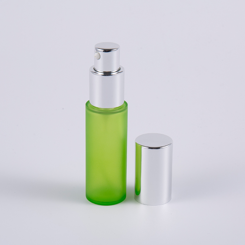 Botella de loción de pared gruesa redonda PET PETG de escarcha verde 20 ml 30 ml con bomba