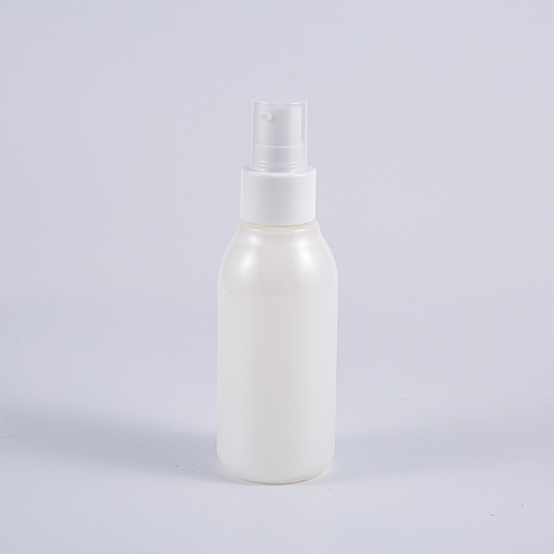 Botella Airless mate translúcida multicapa de 100 ml, 160 ml y 200 ml con dispensador de bomba Botella Airless mate translúcida multicapa de 100 ml, 160 ml y 200 ml con dispensador de bomba
